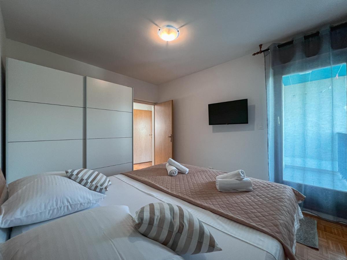 Apartment Large Felicita Near Center *